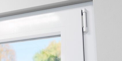 Bandseite UNI-JET D Kunststofffenster mit Bandseite UNI-JET D