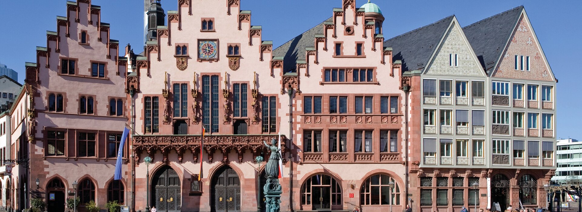 Historisches Rathaus Römer Frankfurt am Main Gotisches Rathaus mit Treppengiebeln